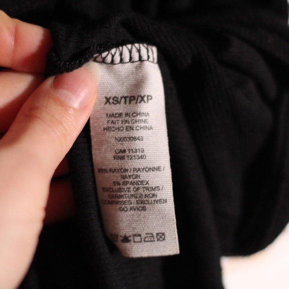 SOLD Black Cross Back Top - Picture 6 of 6